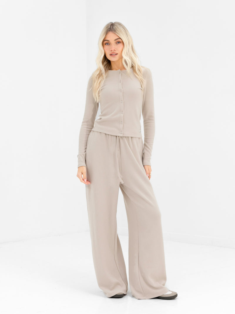 Ebony Button Up Cardigan - Leichter Stein
