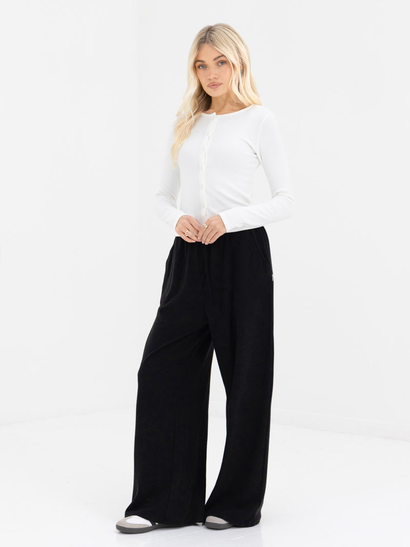 Ebony Button Up Cardigan - Warm wit