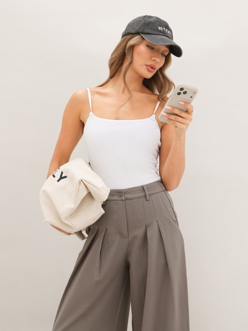 Blakely Basic Tailored Trousers - Light Brown