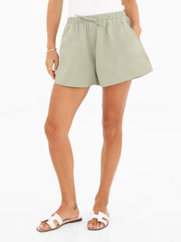 Kaia Poplin Shorts - Pistache