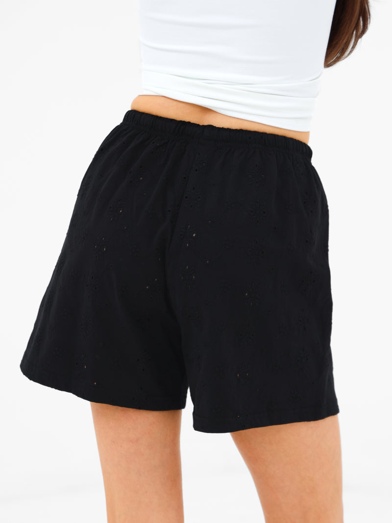 Amina Wide Leg Shorts - Schwarz
