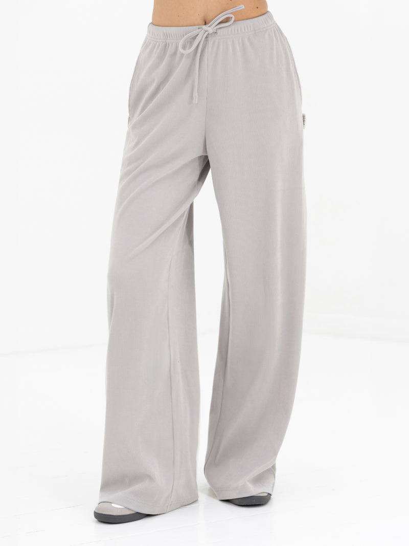 Alma Wide Leg Trousers - Hellgrau
