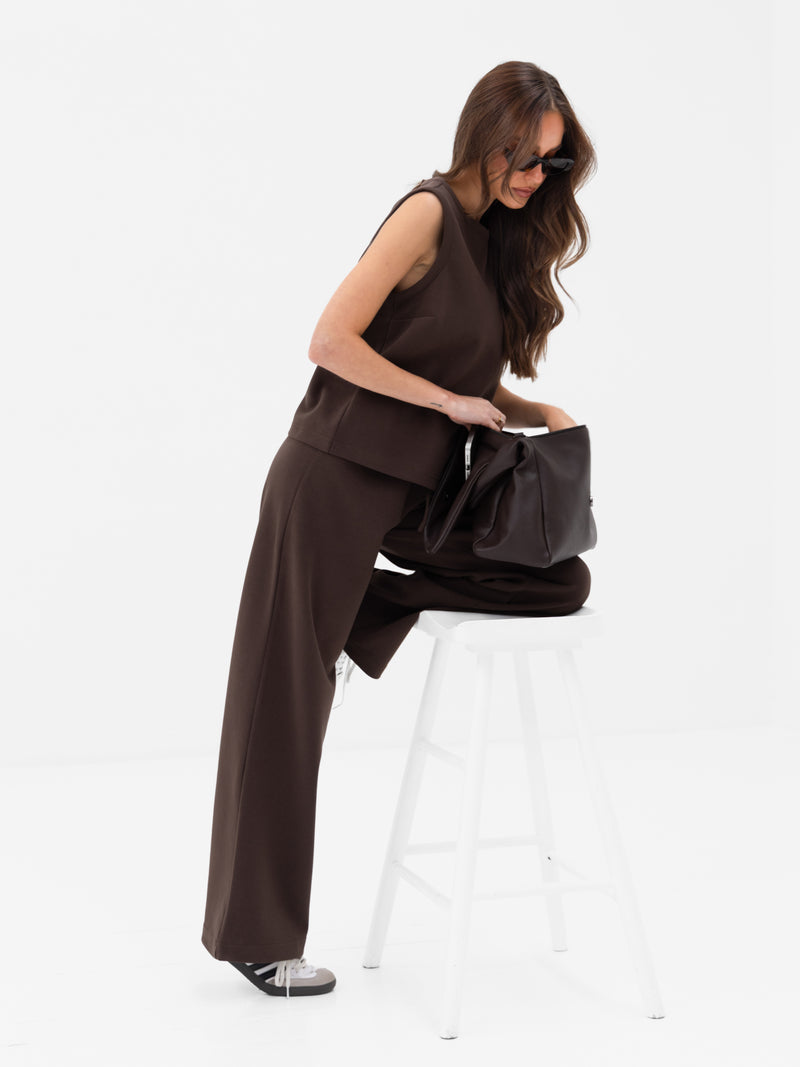 Emmy Button Up Vest - Mokka Bruin
