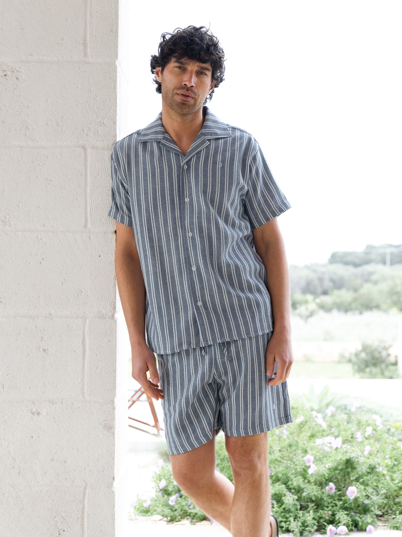 *NIET UITGEBRACHT* 4334 Gestreept herenoverhemd met korte mouwen - Marineblauw