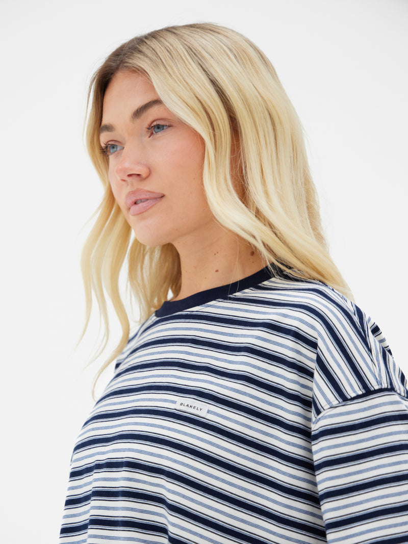 Sasha Stripe T-Shirt - Marineblauer Streifen