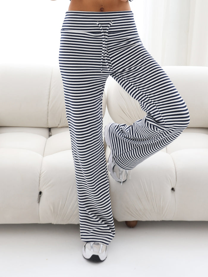 Siena Stripe Trousers - Marineblauer Streifen