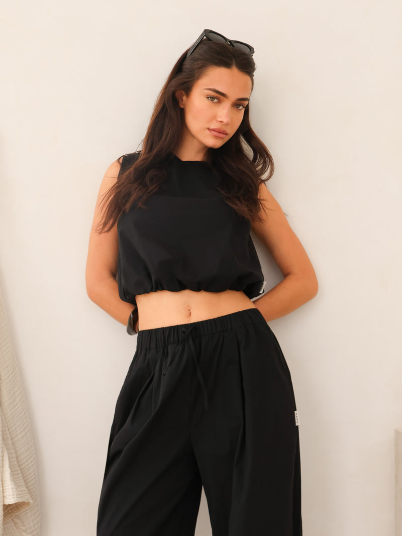 Kaia Bubble Hem Poplin Top - Noire