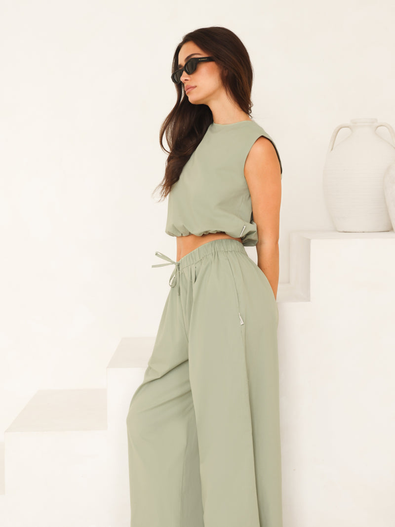 Kaia Bubble Hem Poplin Top - Pistache