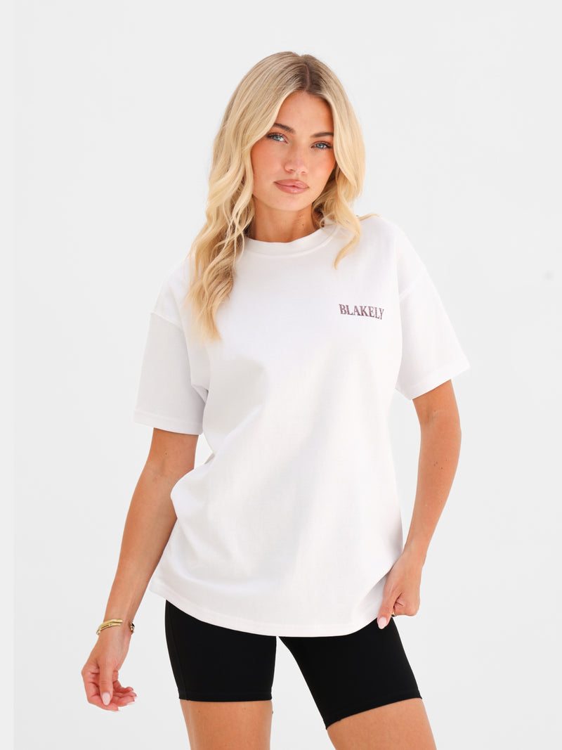 Cece Chocolate Print Oversized T-Shirt - Weiß & Braun