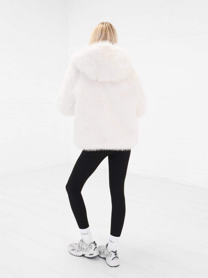 Gigi Faux Fur Hooded Coat - Cremefarben