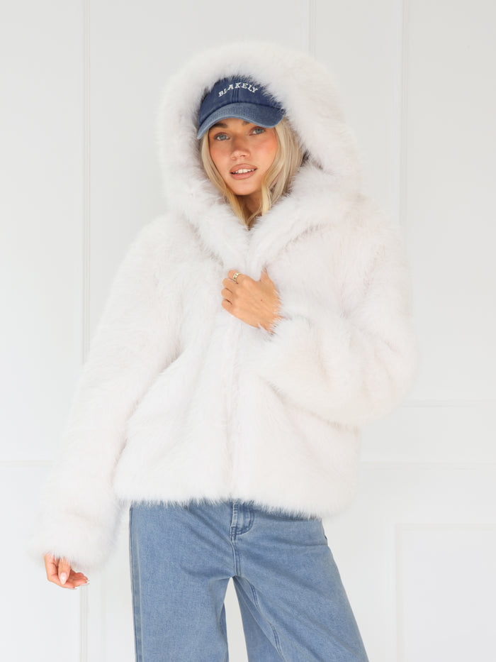 Gigi Faux Fur Hooded Coat - Cremefarben