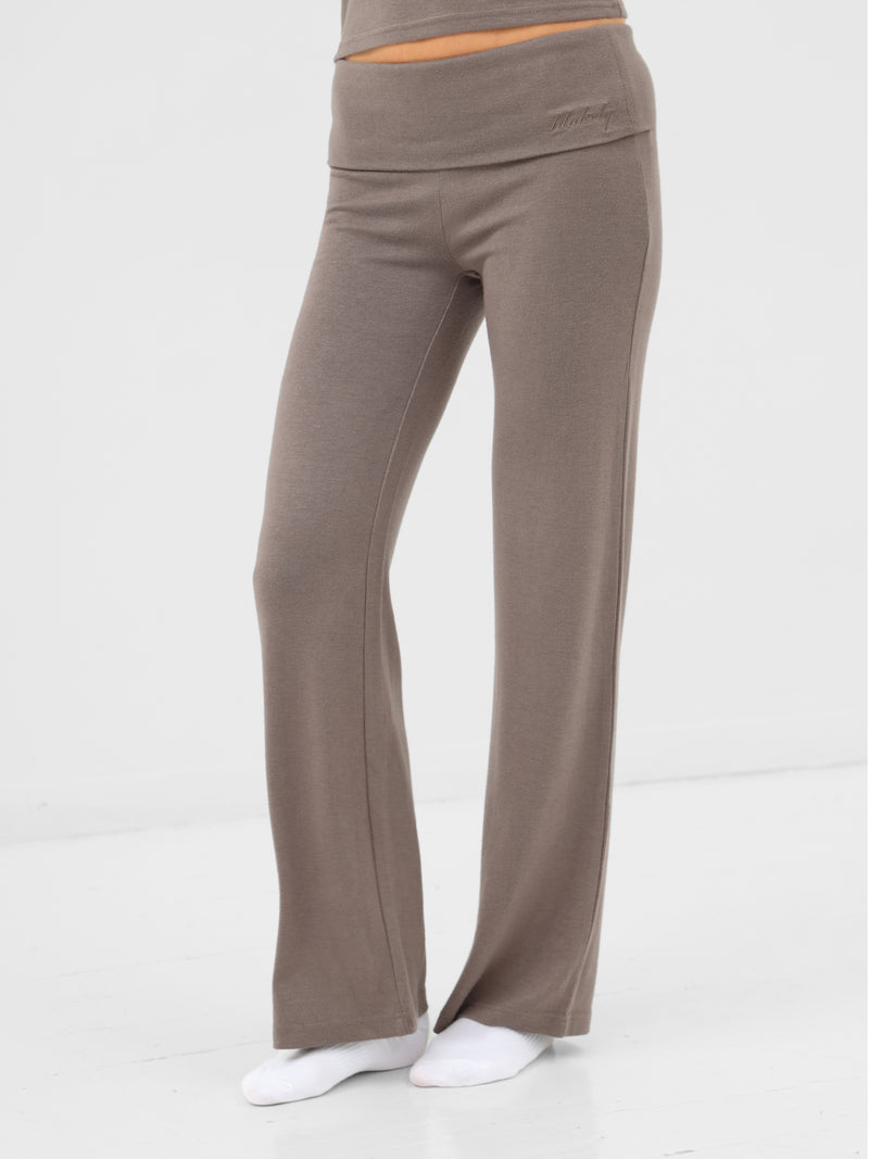 Melody Soft Knitted Fold Over Trousers - Koel bruin