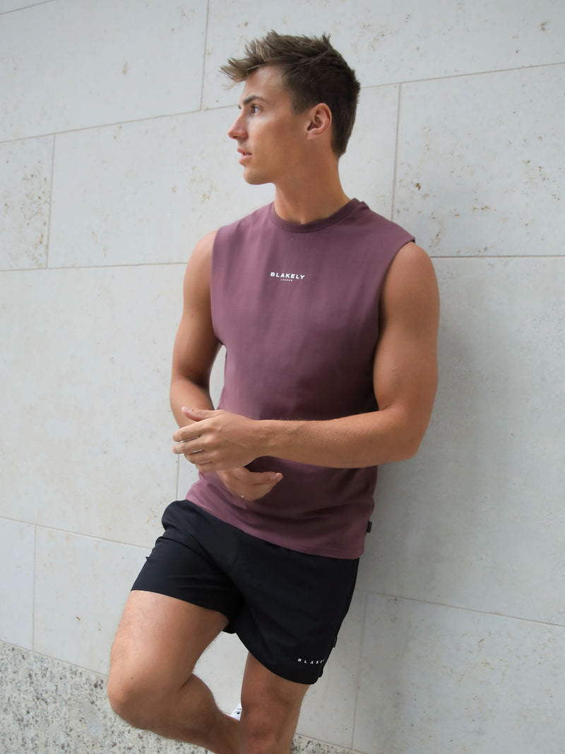 Universal Sleeveless T-Shirt - Burgundy