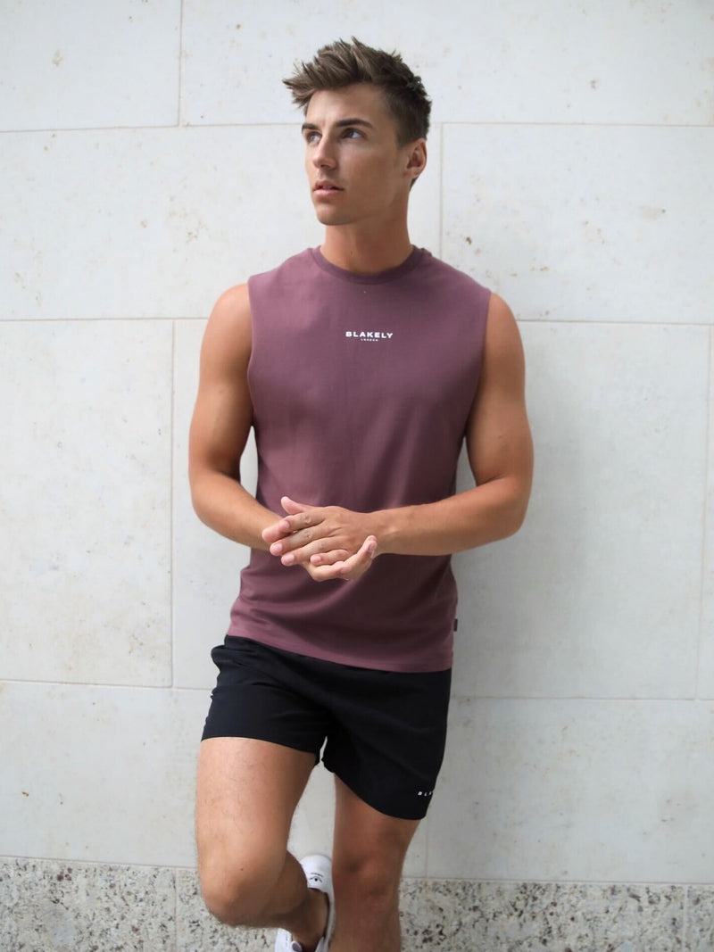 Universal Sleeveless T-Shirt - Burgundy