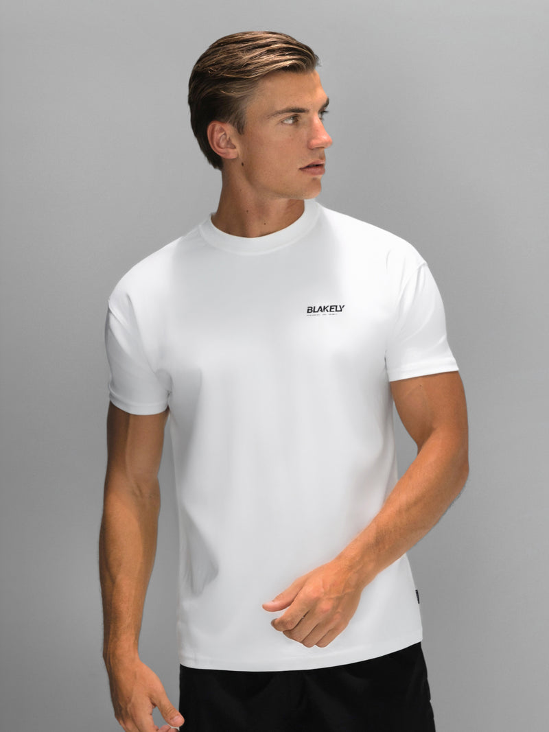Apex Active Linear T-Shirt - Weiß