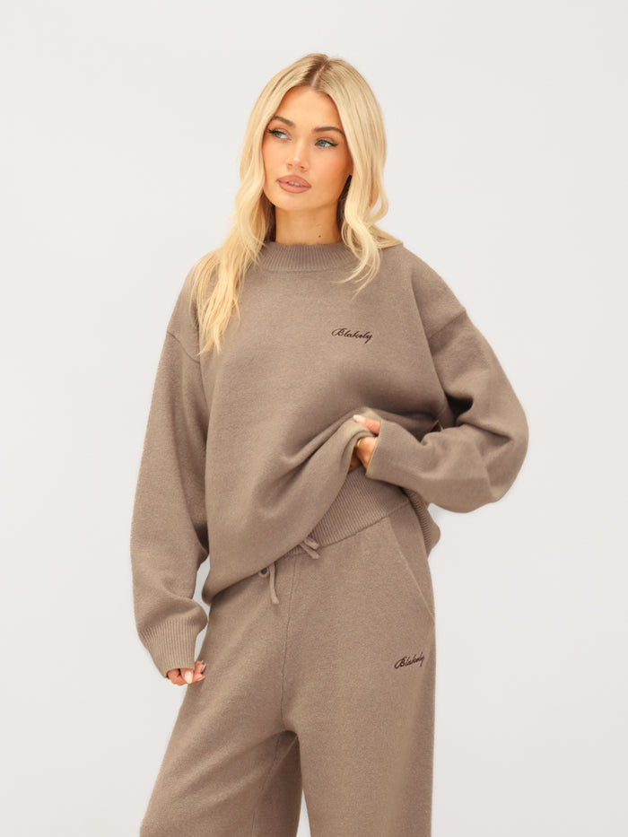 Oversized Knitted Jumper - Sanftes Braun