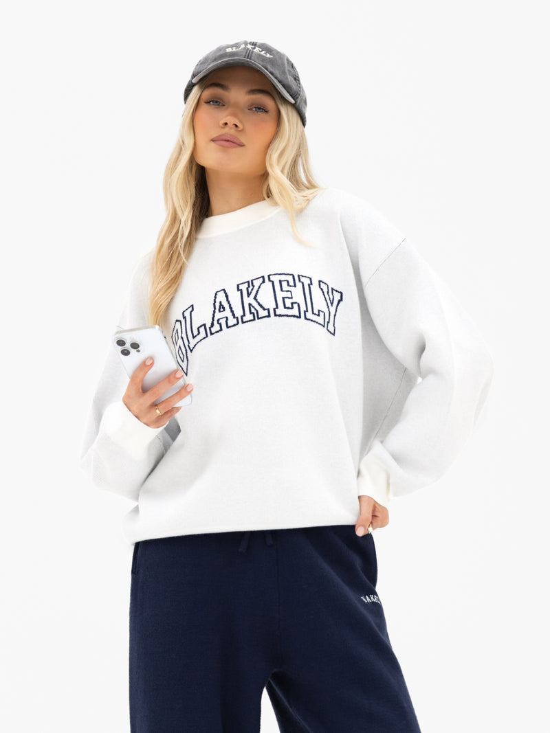 Varsity Oversized Knitted Jumper - Hellgrau