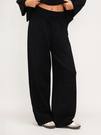 Layla Knitted Wide Leg Sweatpants - Noire