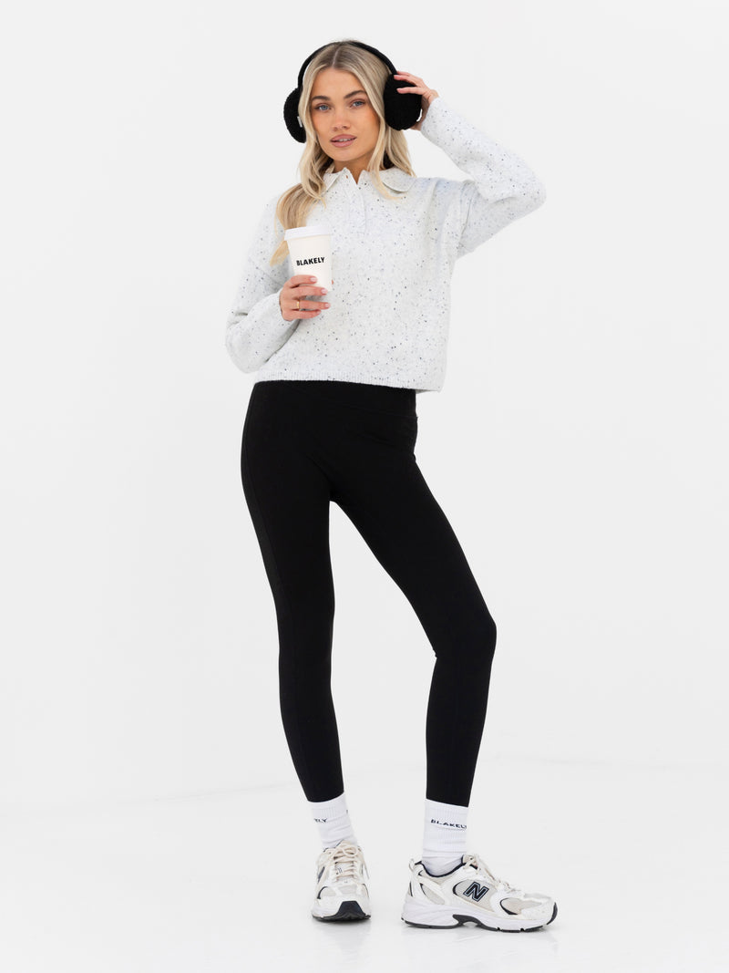 Mabel Knitted Polo - Mergelweiß