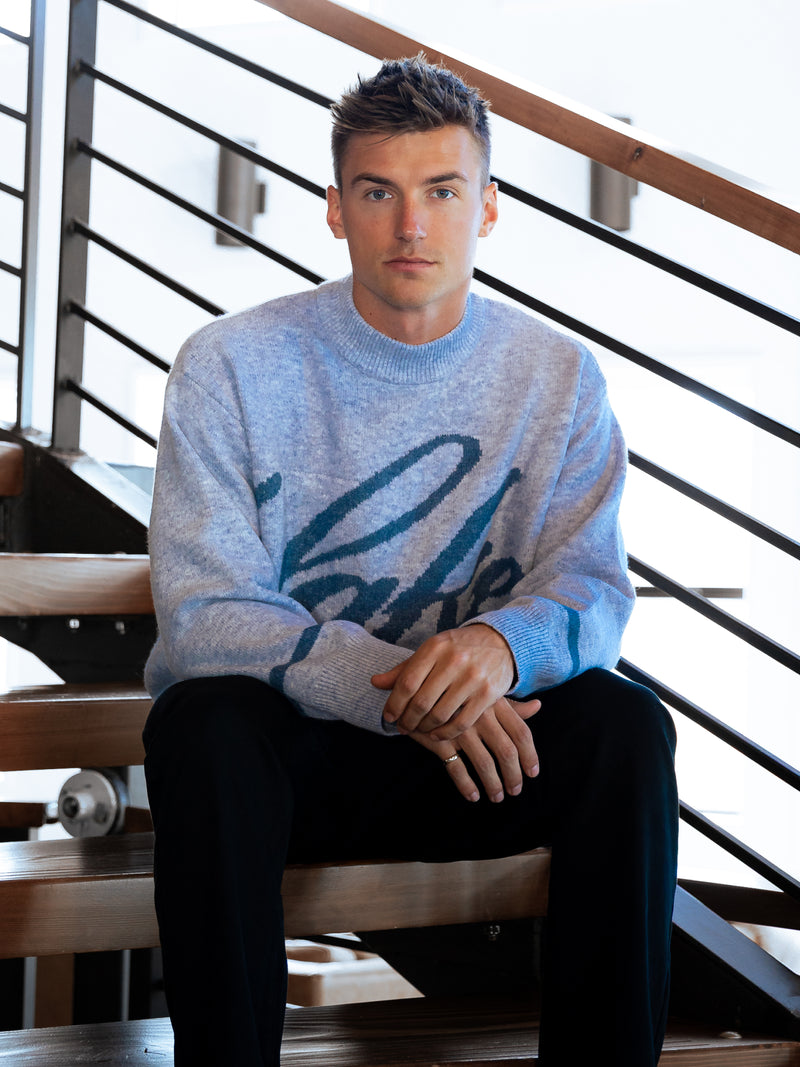 Relaxed Script Knitted Jumper - Eisblau