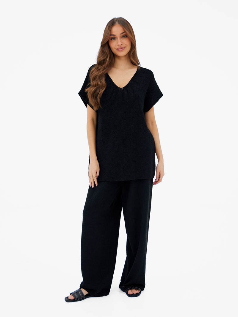 Mae Oversized Crochet Tank Top - Schwarz