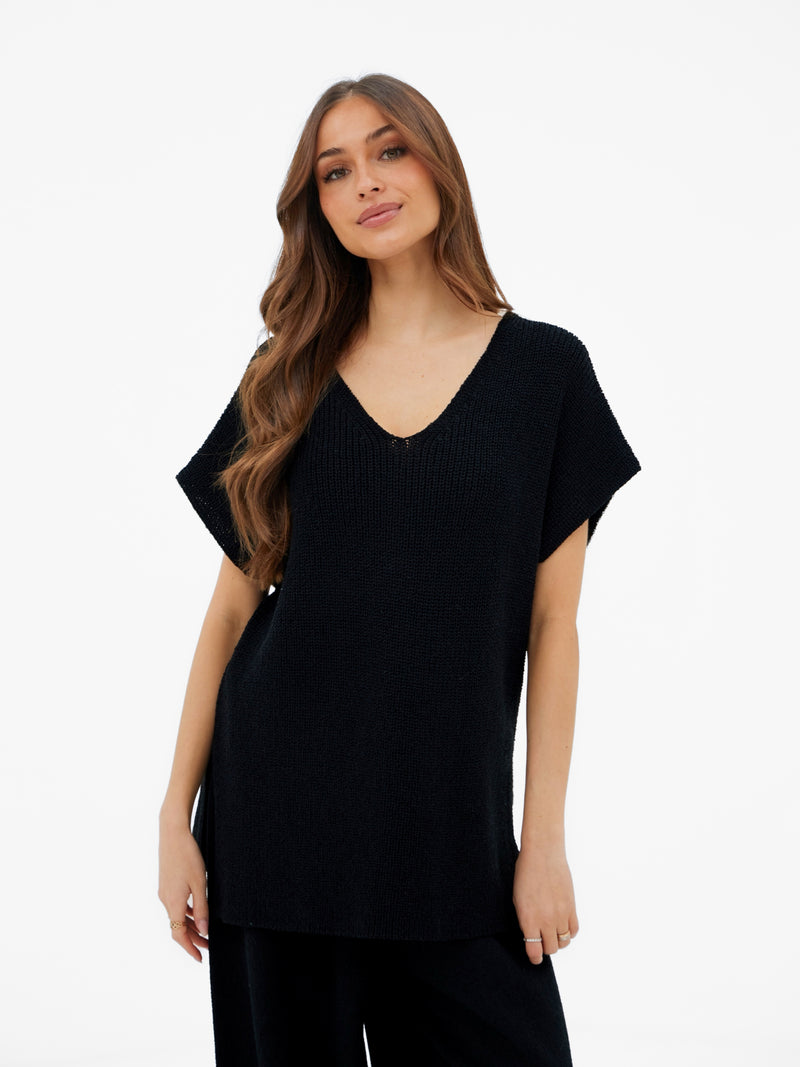 Mae Oversized Crochet Tank Top - Schwarz