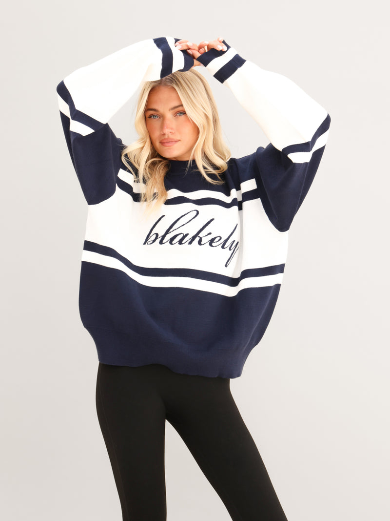 Margot Oversized Knitted Panel Jumper - Véritable bleu marine et blanc