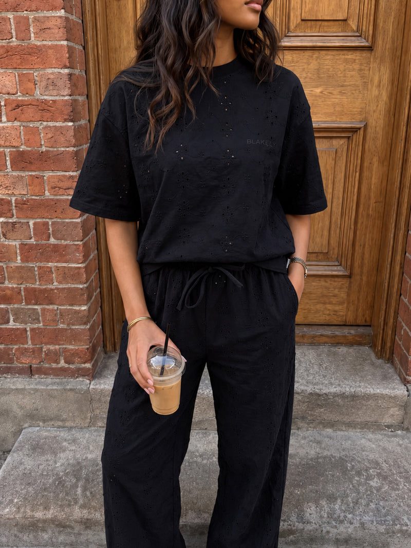 Amina Oversized T-Shirt - Black