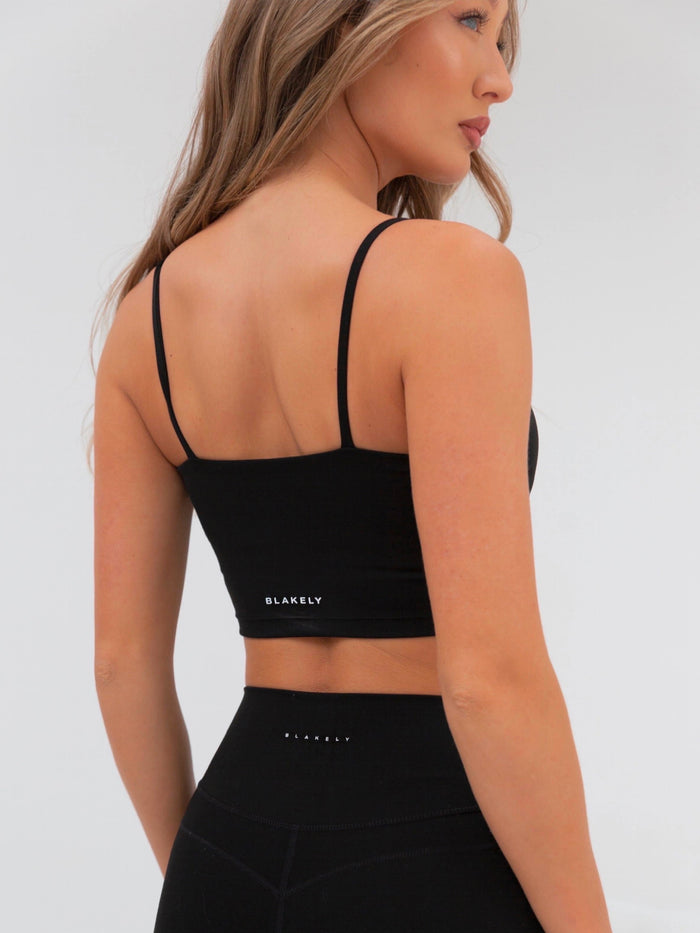 Blakely Clothing Womens Sports Bras  Free EU delivery over €99 – Blakely  Clothing EU