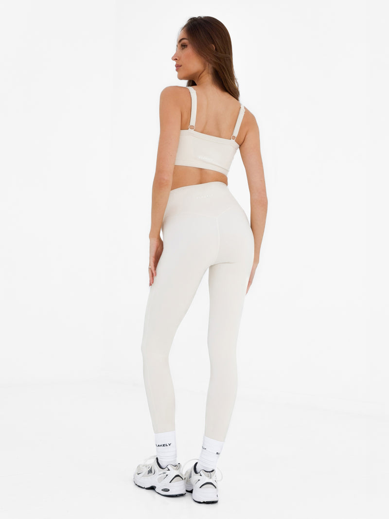 Ultimate Sports Bra - Kreide