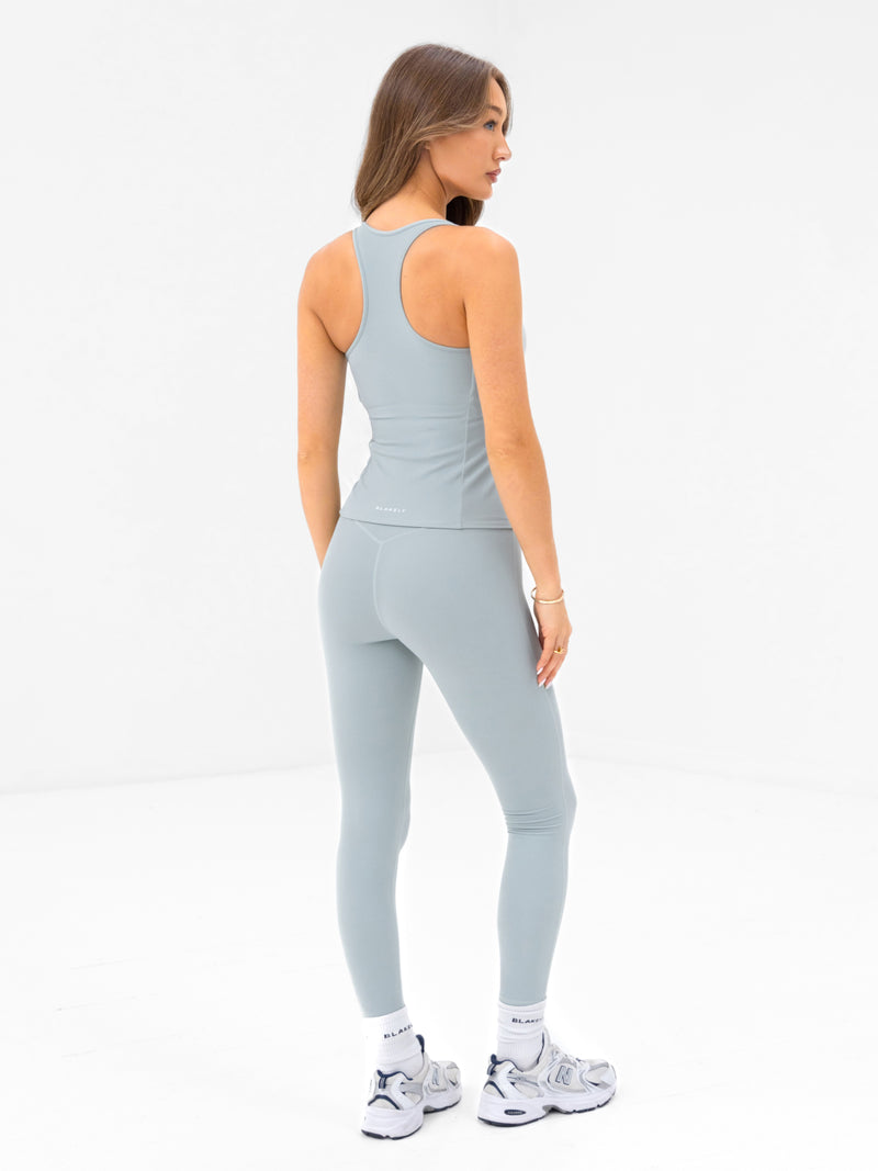 Ultimate Active Vest - Mineral Blue