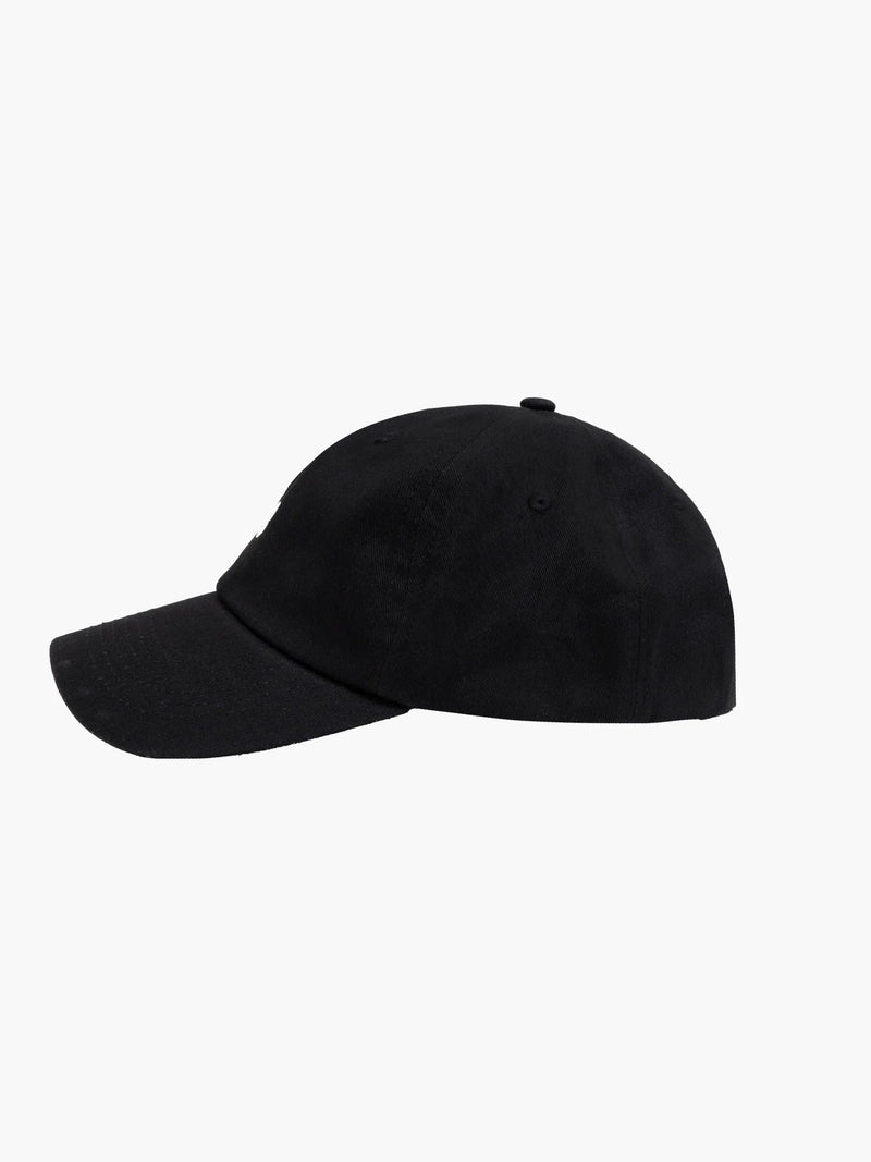 Initial Cap - Noire