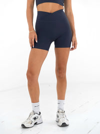 Ultimate Crossover Shorts - Echtes Marineblau