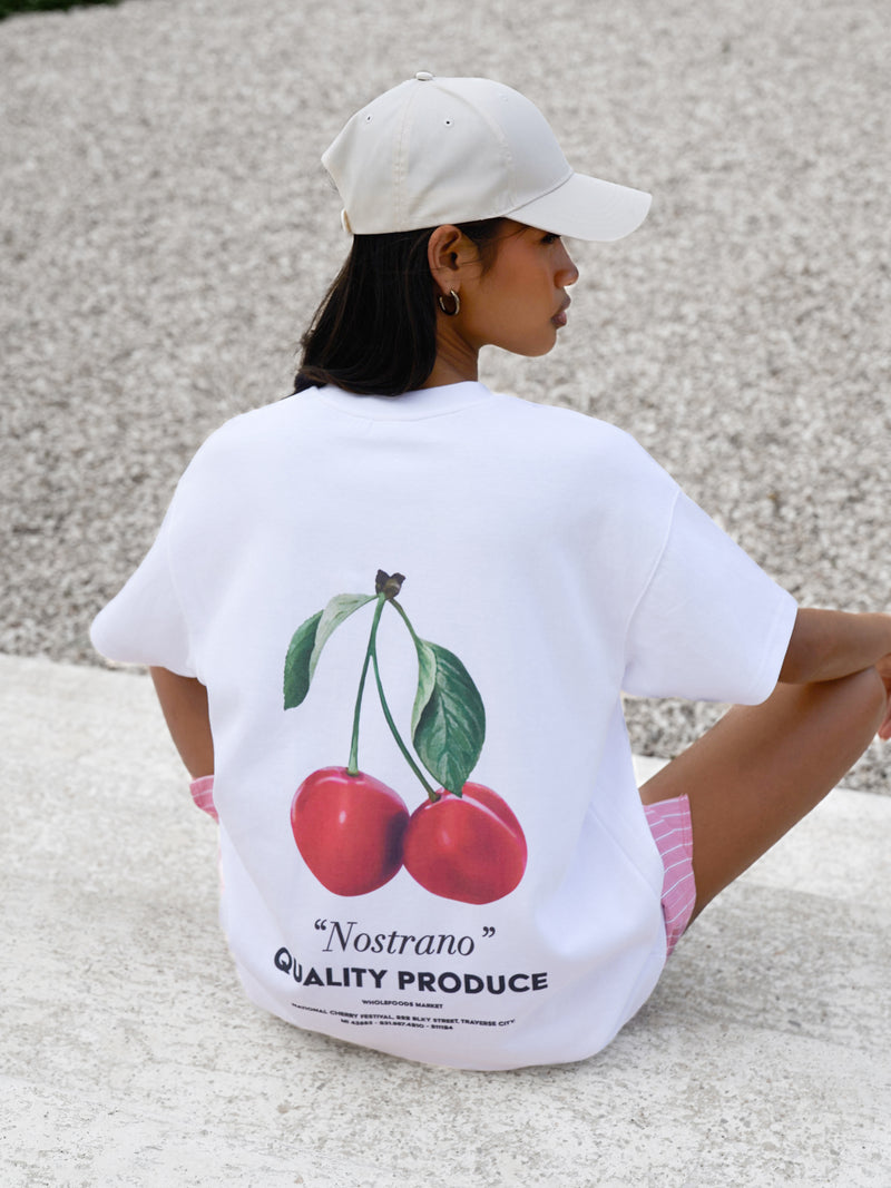 Callie Cherry Oversized T-Shirt - Weiß