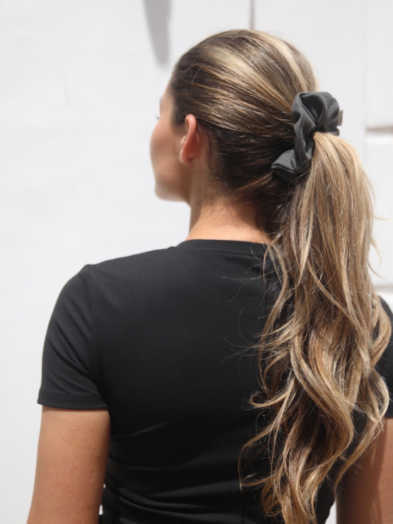 Blakely Scrunchie - Charcoal