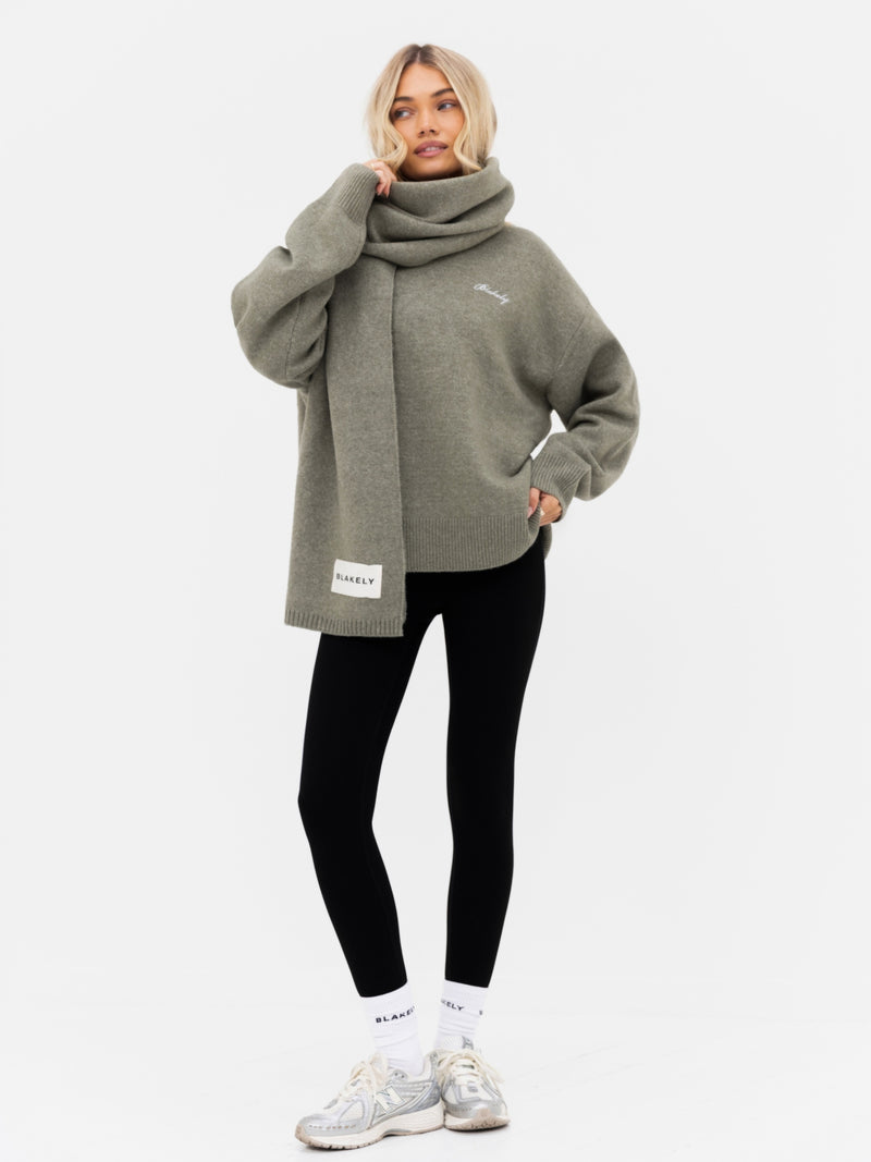 Label Knitted Scarf - Safarigrün