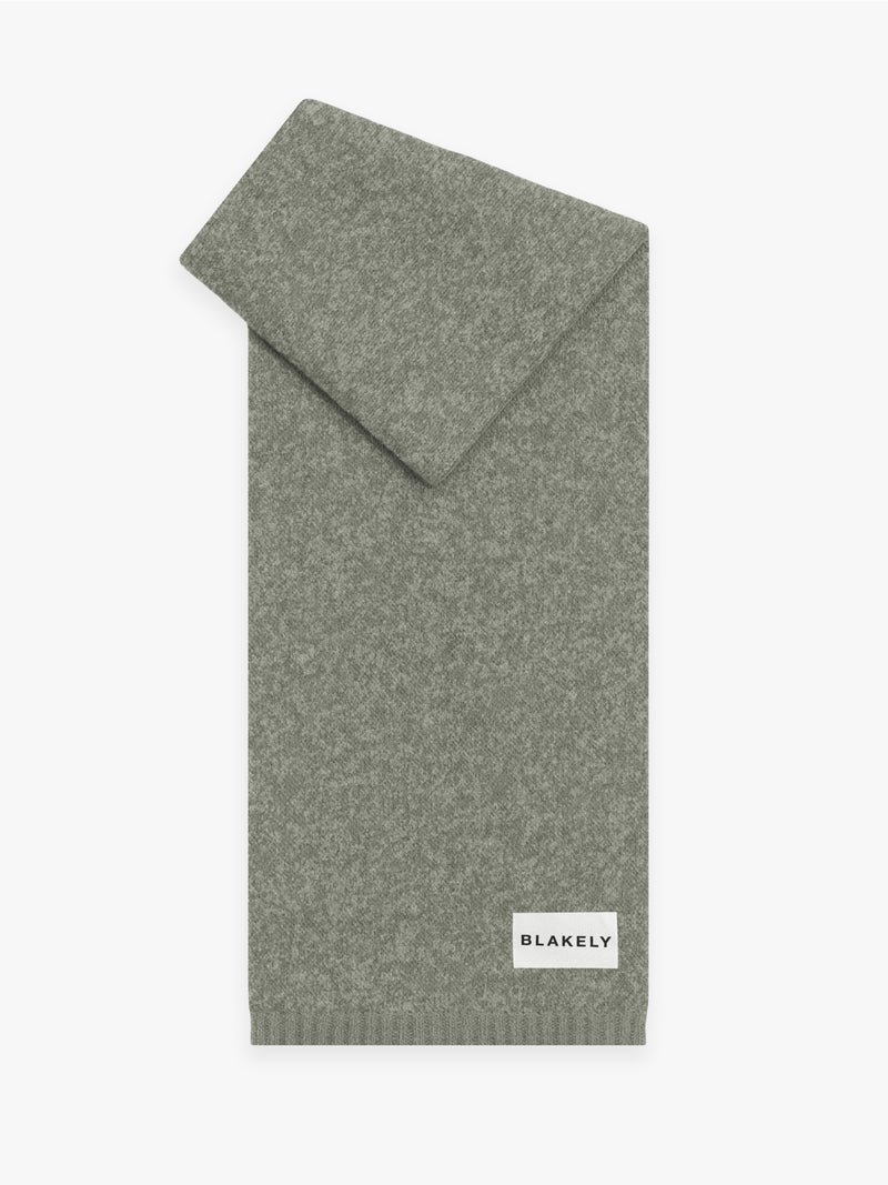 Label Knitted Scarf - Safarigrün