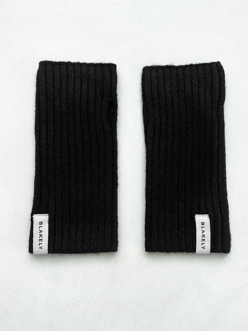 Label Knitted Wrist Warmers - Zwart