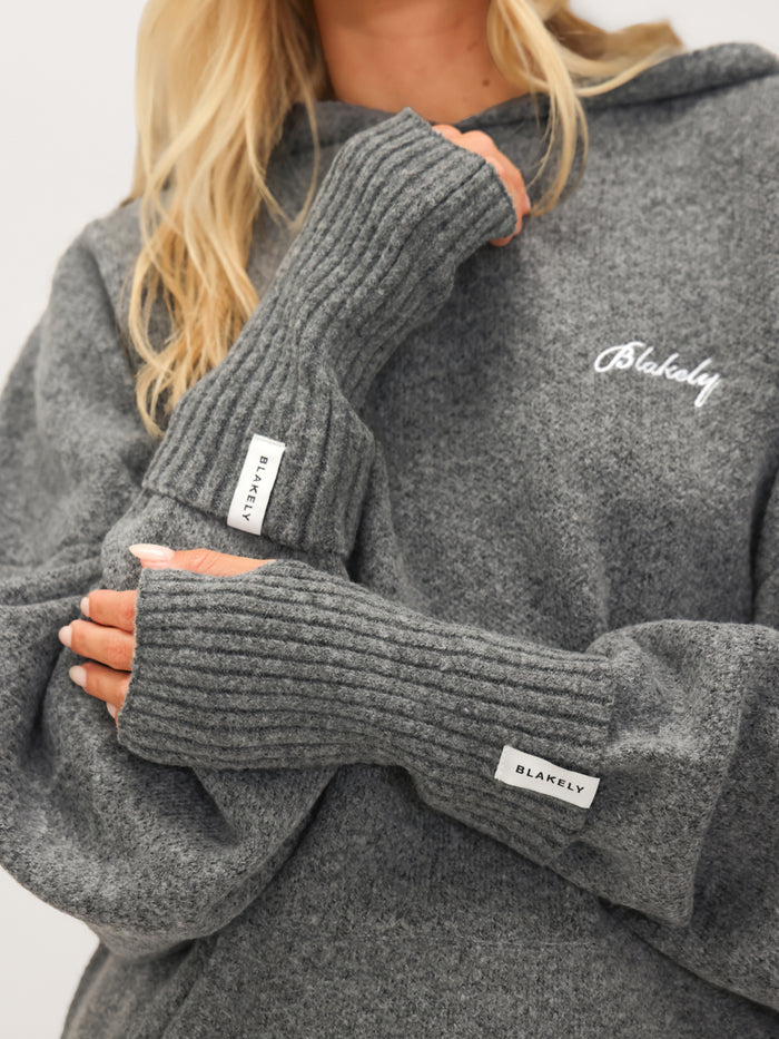 Label Knitted Wrist Warmers - Mergelkohle