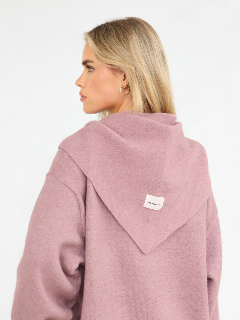 Label Knitted Triangle Scarf - Dusty Pink