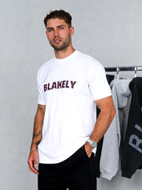 Raife Relaxed T-Shirt - Weiß & Burgund