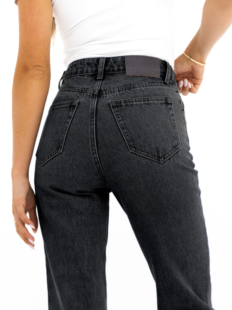 Blakely Straight Cut Jeans - Washed Black