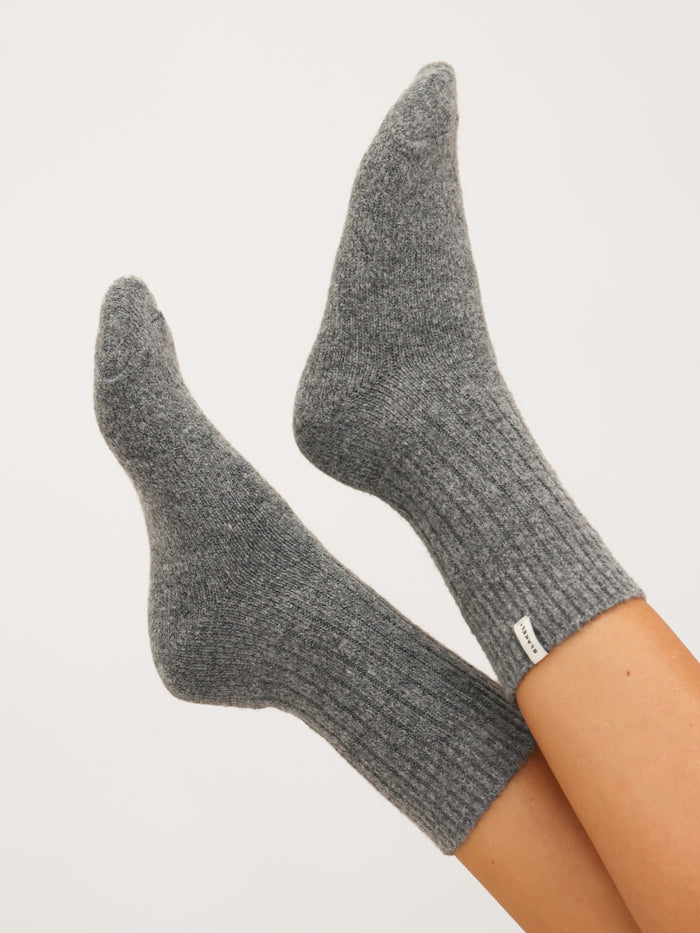 Label Knitted Socks - Mergel Holzkohle