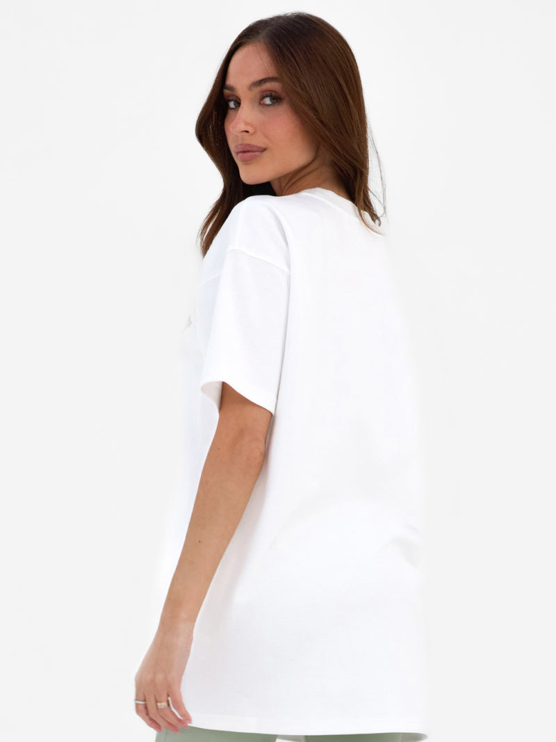 Varsity Oversized T-Shirt & Elodie Stripe Trousers Set - Weiß & Mintgrün
