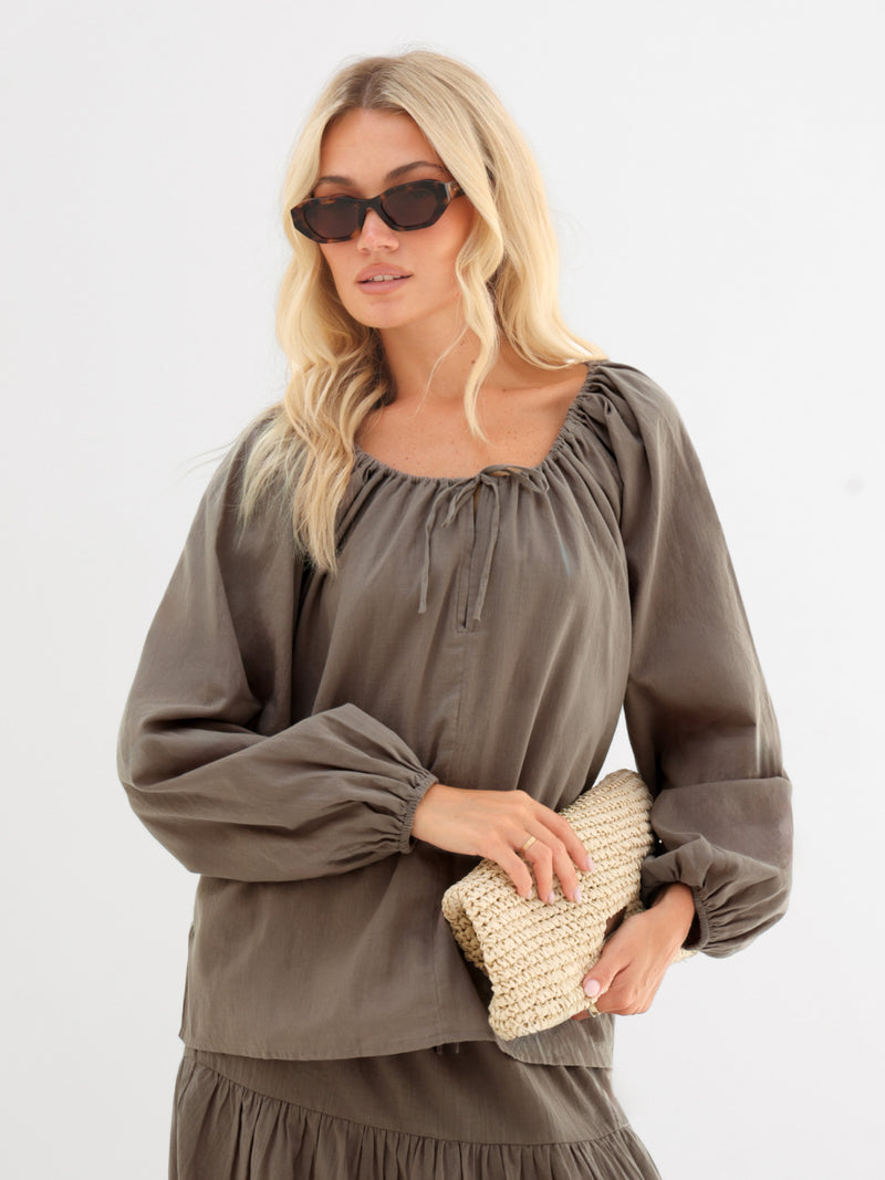 Ava Oversized Blouse - Warm Brown