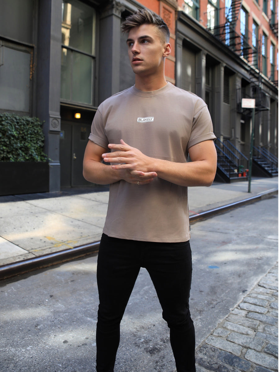 Universal Relaxed T-Shirt - Brown